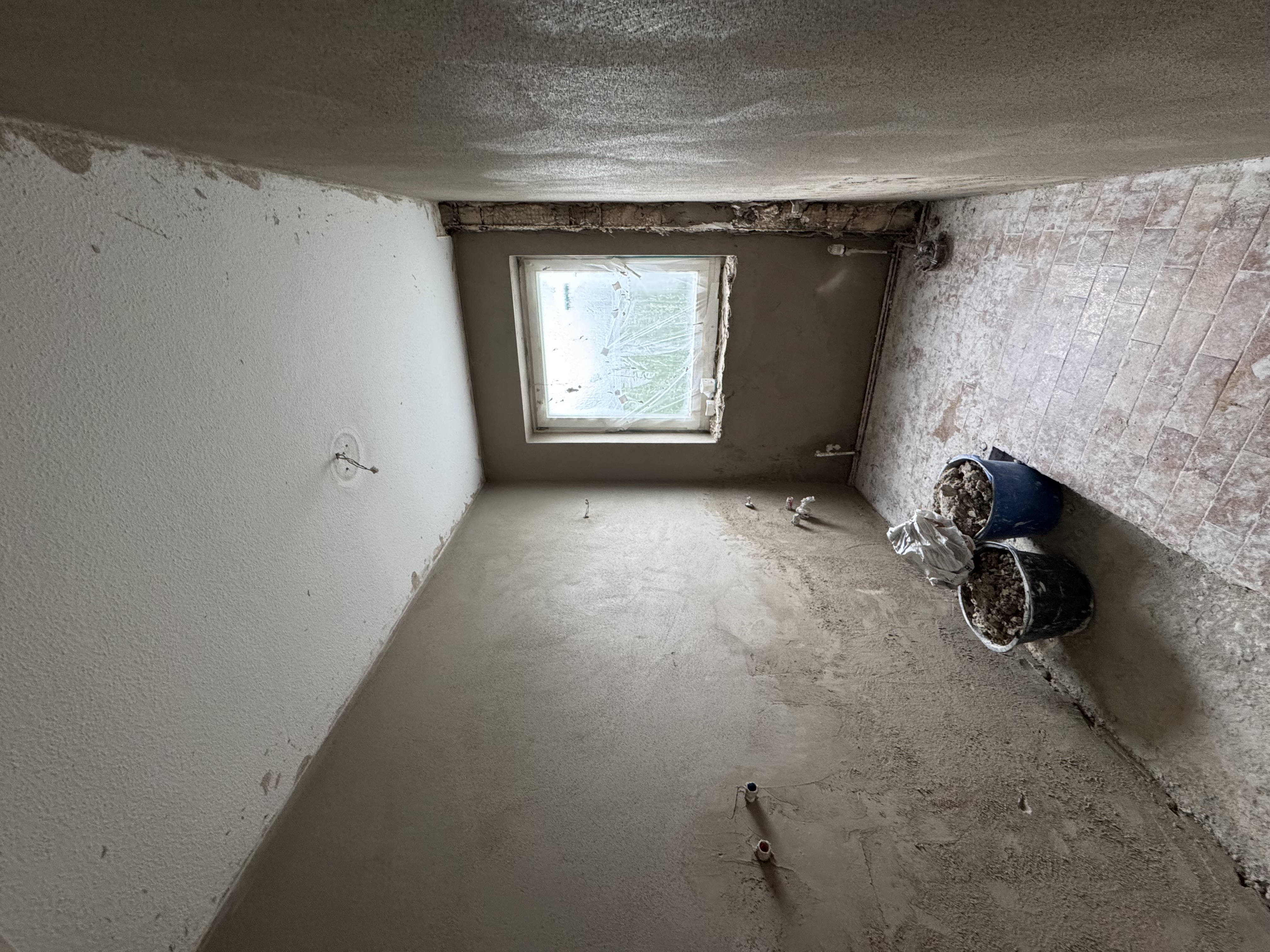 Wohnung Amberg II — Badezimmer — vorher