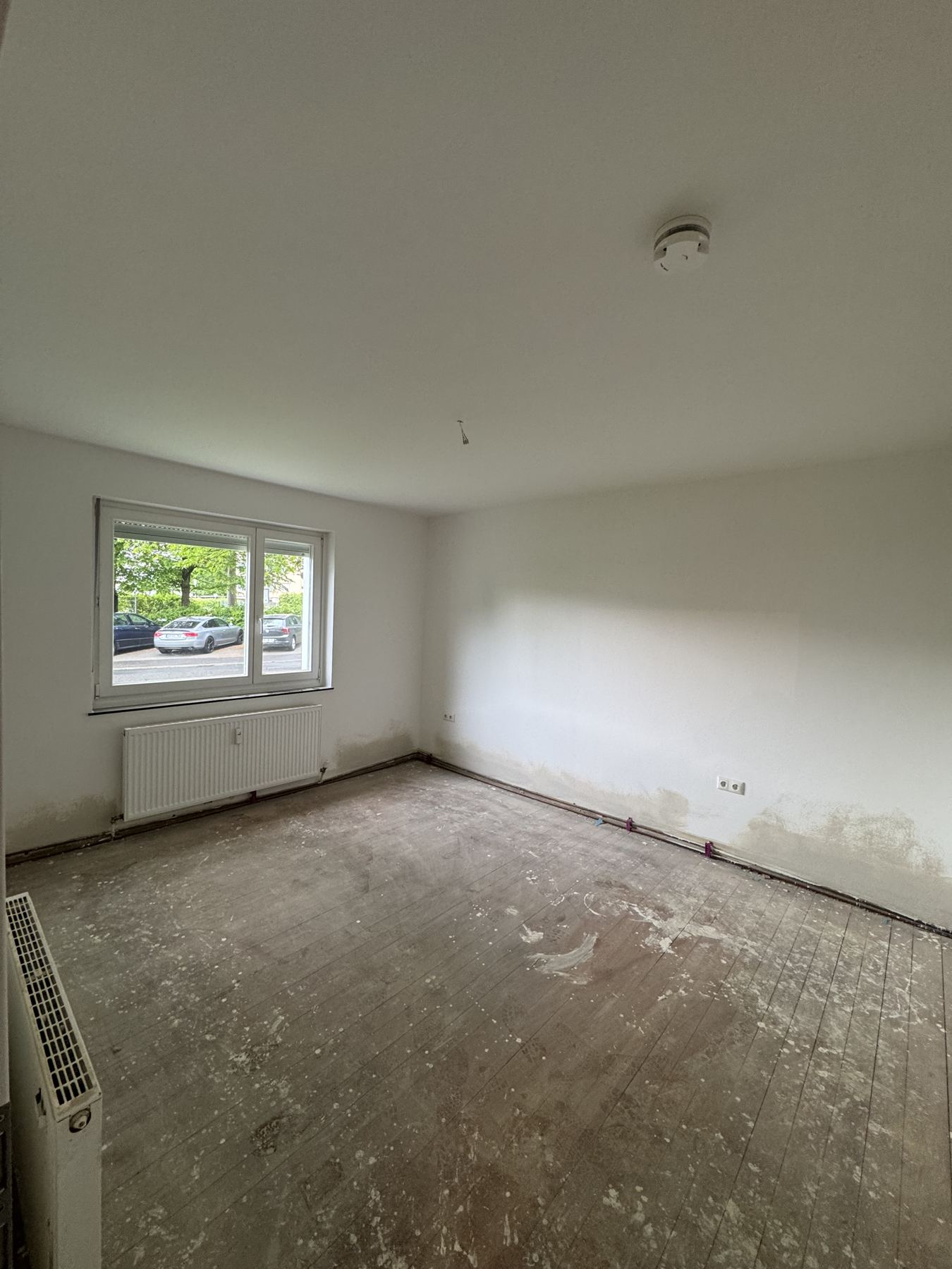 Wohnung Amberg I — Schlafzimmer — vorher