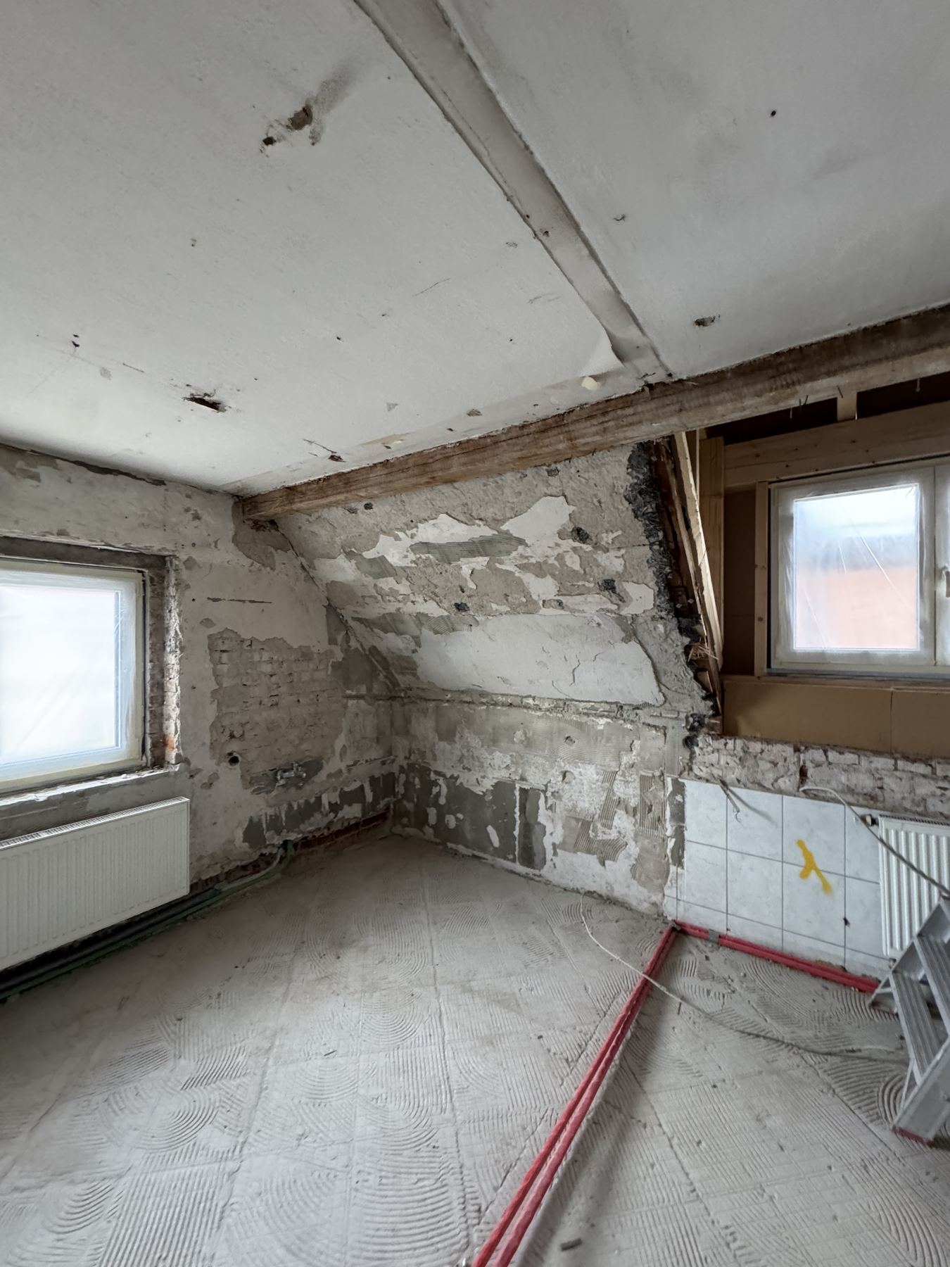 Haus Fronberg — Badezimmer — vorher